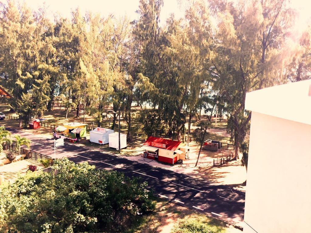 West Front One No 4 With Seafront - Licensed By Tourism Authority 14977 Flic En Flac Mauritius Exterior foto